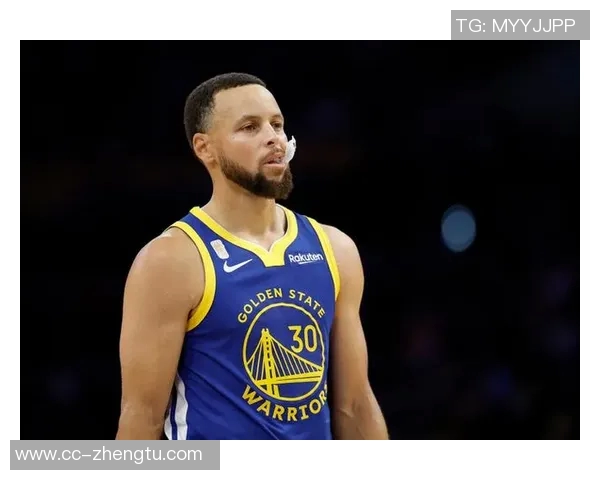 库里今日穿韦德之道12致敬热火传奇迎战迈阿密热火球队