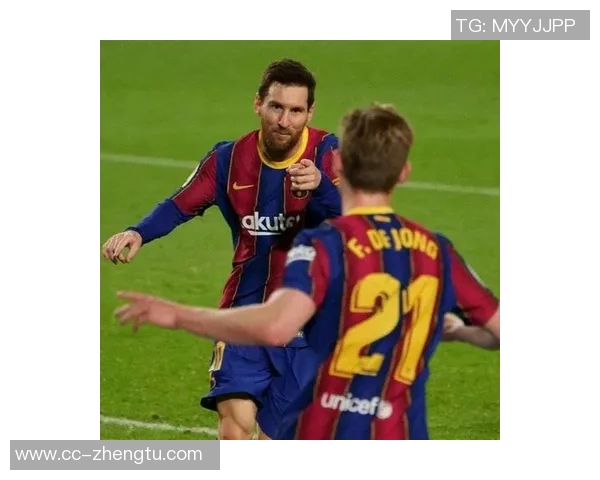 柯蒂斯琼斯在欧冠中展现出92传球成功率成为中场球员第三高的表现